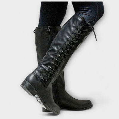 Paula | Botines De Cuero Con Cordones