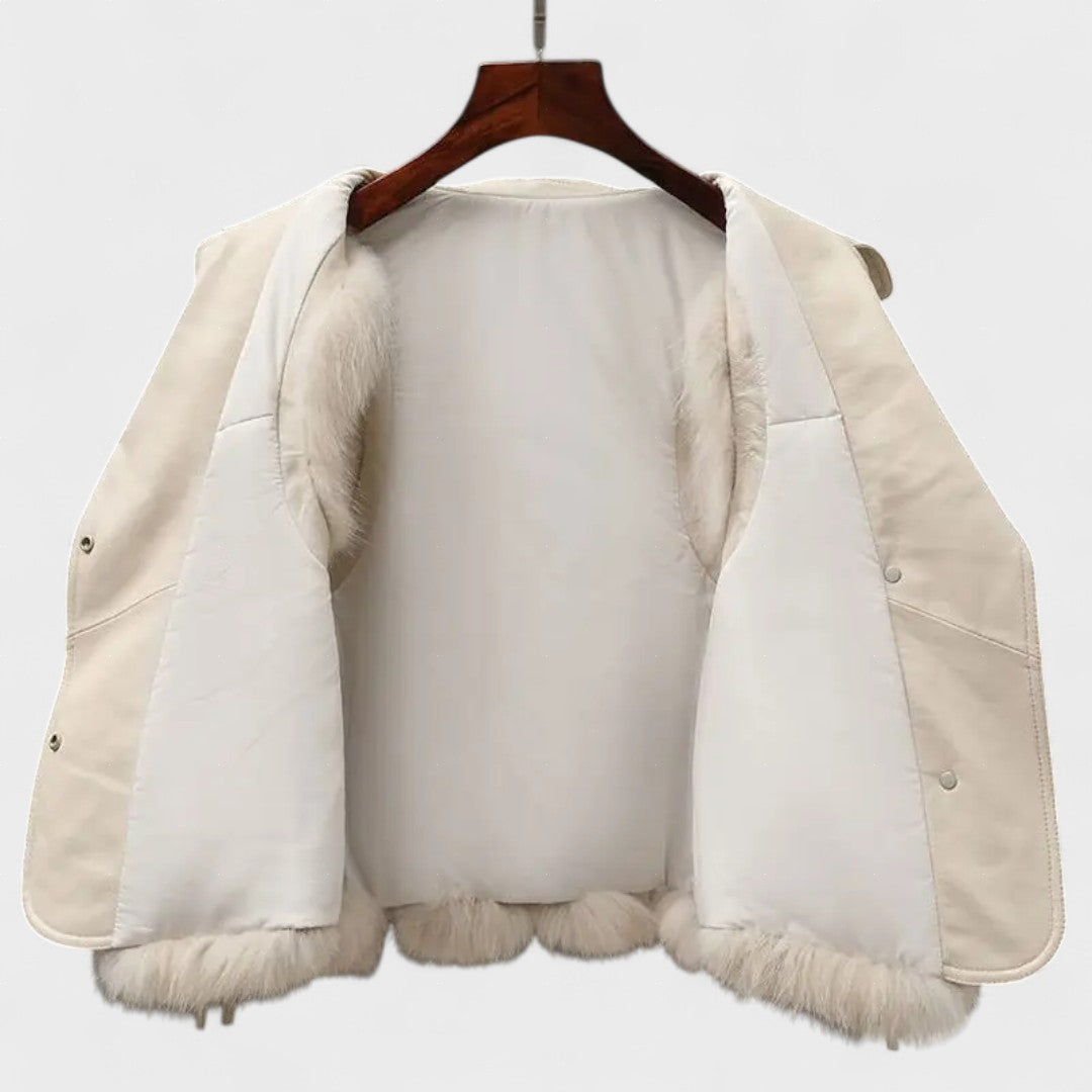 Milagros™ | Chaleco de piel elegante